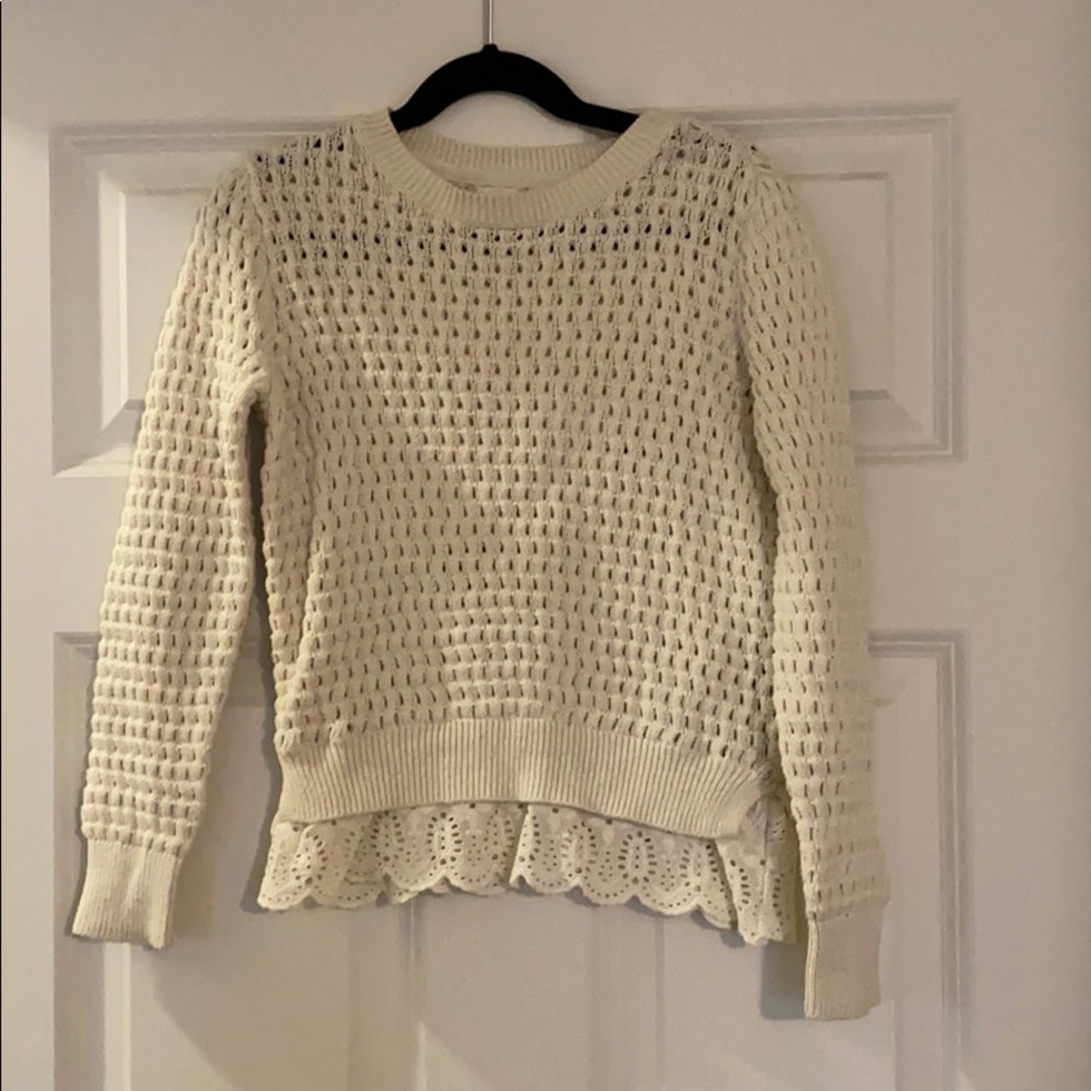 Gap sweater